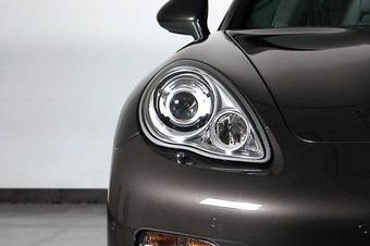 2010 Porsche Panamera Pictures