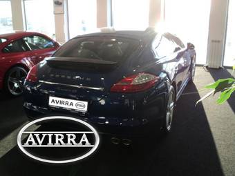 2011 Porsche Panamera Pictures