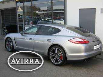 2012 Porsche Panamera Photos