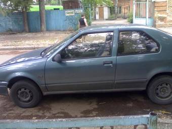 1990 Renault 19 Pictures