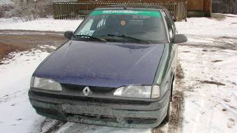 1997 Renault 19 Pictures