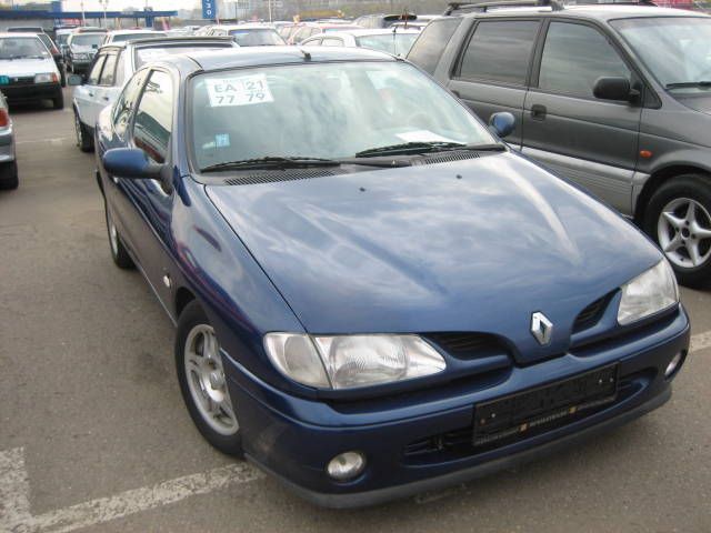 1998 Renault 19