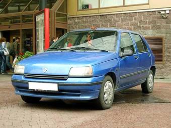 1993 Renault Clio Photos