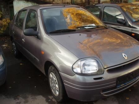 2000 Renault Clio