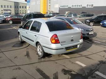 2000 Renault Clio Pictures