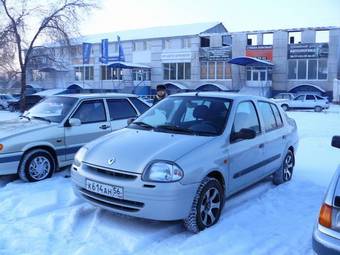 2001 Renault Clio Pictures