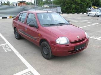 2001 Renault Clio Pictures