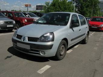 2003 Renault Clio Photos