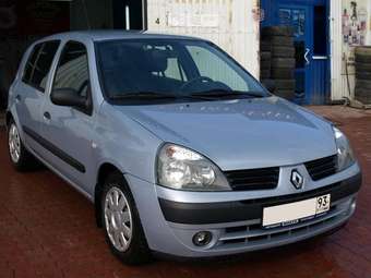 2004 Renault Clio Photos