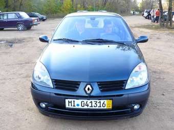 2005 Renault Clio Photos