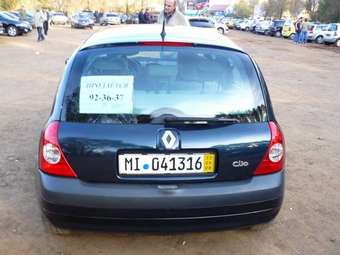 2005 Renault Clio Images
