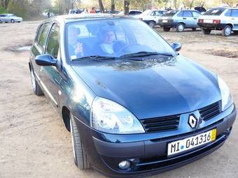 2005 Renault Clio Pictures