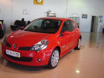 2008 Renault Clio Wallpapers