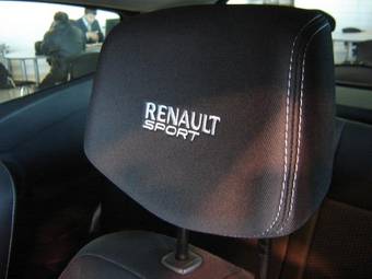 2008 Renault Clio Wallpapers
