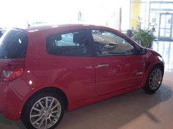 2008 Renault Clio Pictures