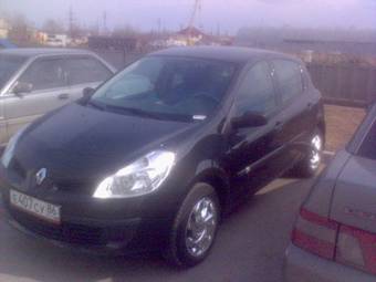 2008 Renault Clio Photos