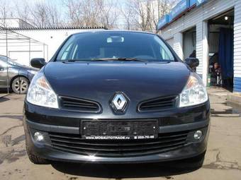 2008 Renault Clio Pictures