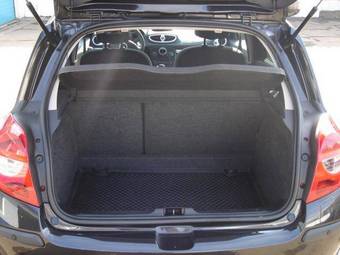 2008 Renault Clio Pics