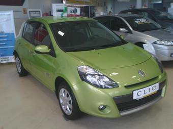 2009 Renault Clio Pics