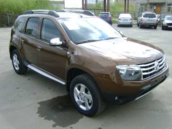 2012 Renault Duster Photos