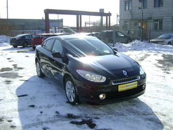 2010 Renault Fluence Photos