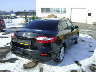 2010 Renault Fluence Photos