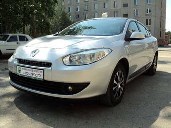 2010 Renault Fluence Photos