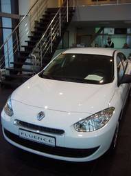2011 Renault Fluence Wallpapers
