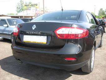 2011 Renault Fluence Images