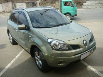 2008 Renault Koleos Photos