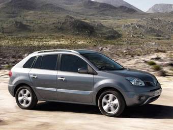 2009 Renault Koleos Photos