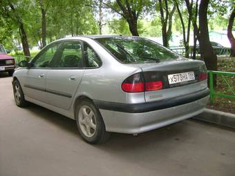 1995 Renault Laguna Pictures