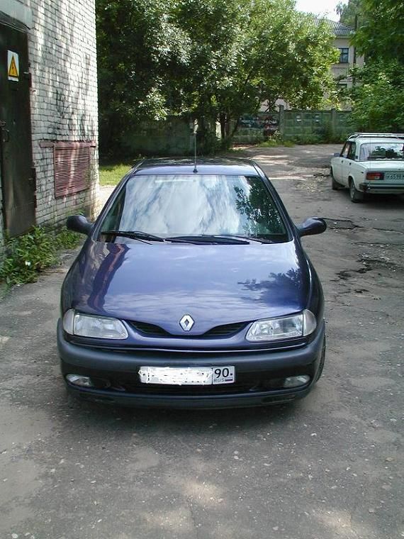 1997 Renault Laguna