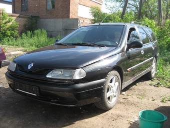 1999 Renault Laguna Pictures