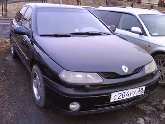 1999 Renault Laguna Photos