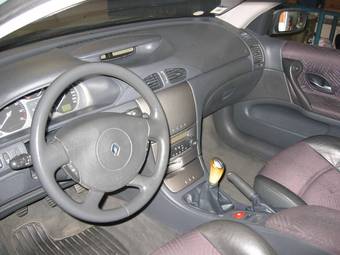 2001 Renault Laguna Photos