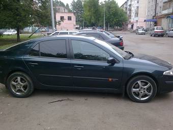 2001 Renault Laguna Photos