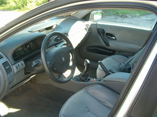 2002 Renault Laguna