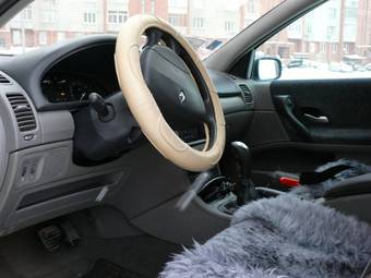 2002 Renault Laguna Pictures