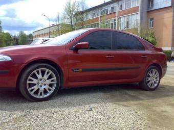 2002 Renault Laguna Pictures