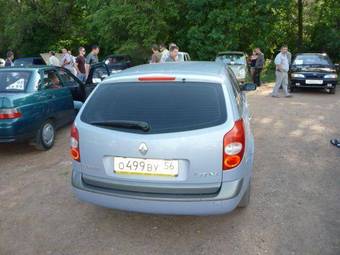 2002 Renault Laguna Photos