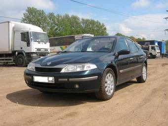 2002 Renault Laguna Photos