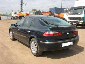 2002 Renault Laguna Images