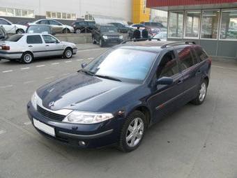 2004 Renault Laguna Photos