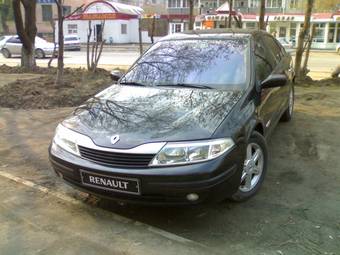 2004 Renault Laguna Pictures