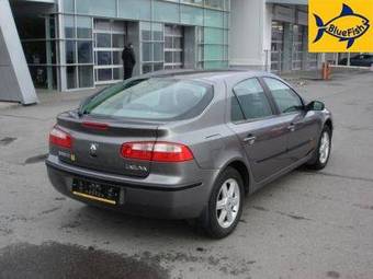 2004 Renault Laguna Photos