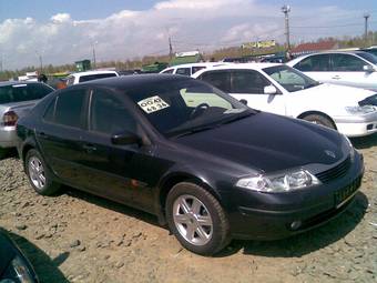 2004 Renault Laguna Photos