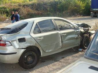 2004 Renault Laguna Pics