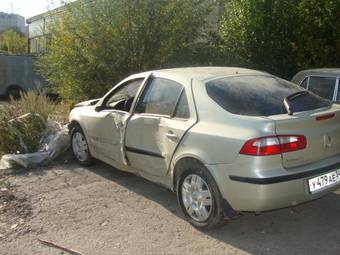 2004 Renault Laguna Photos