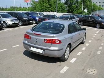 2006 Renault Laguna Photos